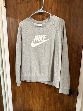 Nike Light Gray Crew Sweatshirt with White Logo